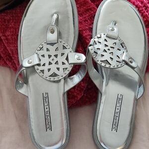 Juniper + Lime Silver Metallic Toe-Post Sandals